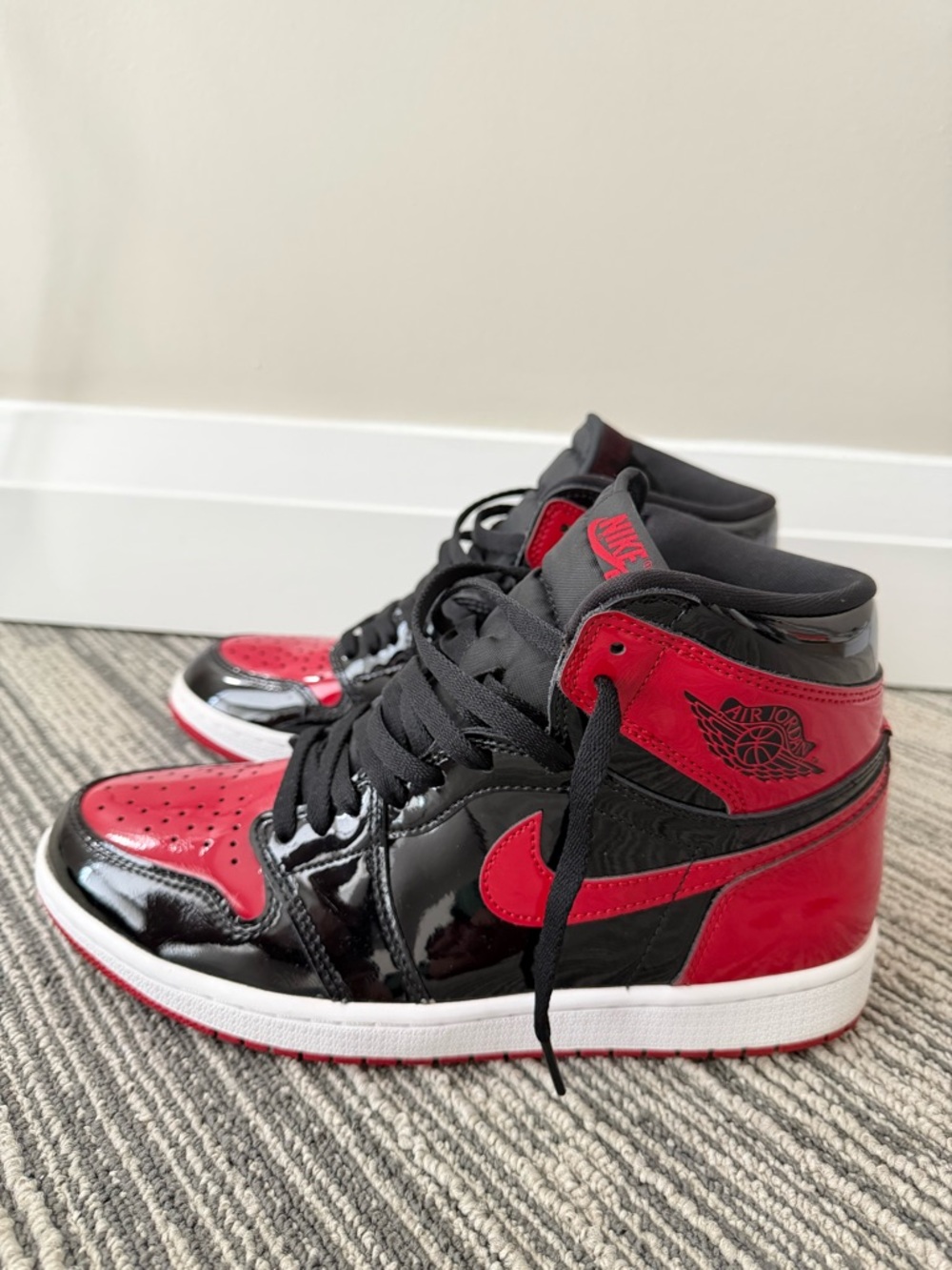 Air jordan 1 retro high patent bred size 9 men - Picture 4 of 5